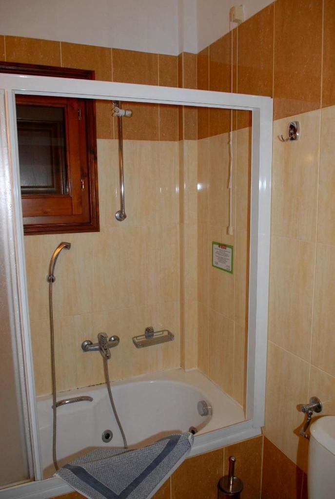 Hotel Aglaida Apartments Tsagkarada Buitenkant foto