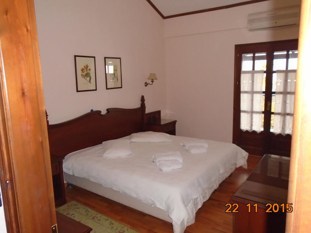 Hotel Aglaida Apartments Tsagkarada Buitenkant foto